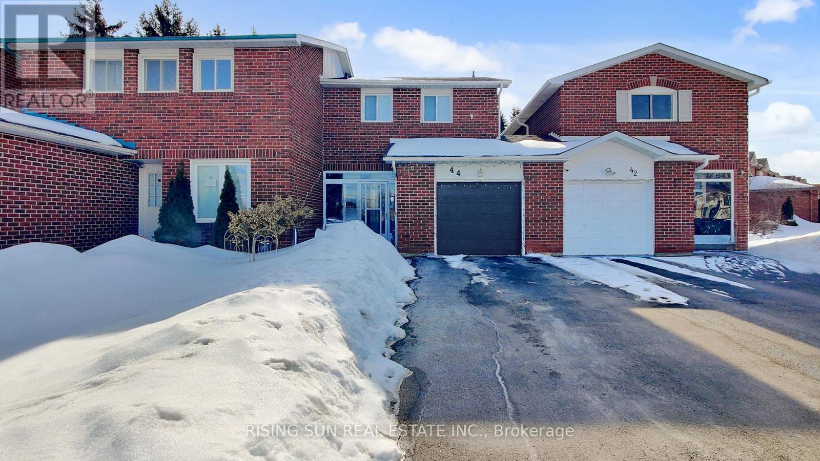 44 WHITEHAVEN DRIVE - Main photo, Brampton (Heart Lake West), Ontario