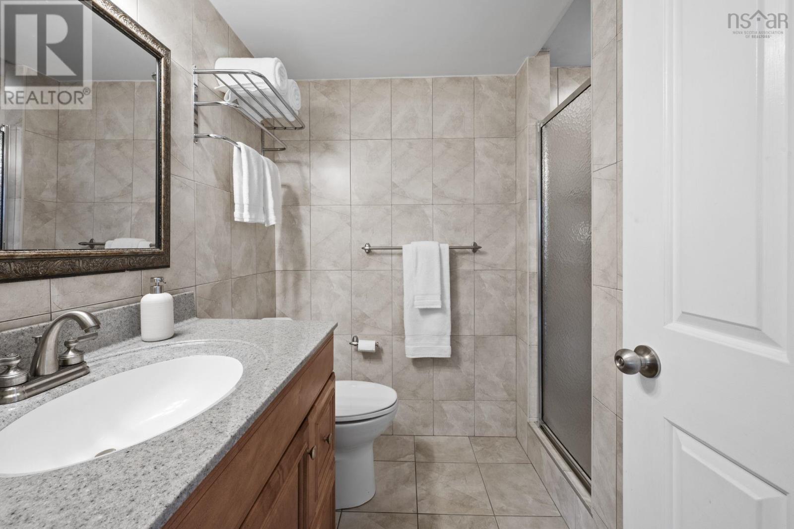 Property 19 of 34 of 703 1 Prince Street