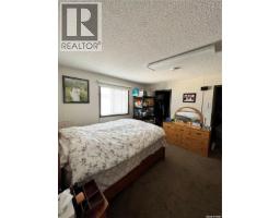 554 5th Avenue W, Shaunavon, SK S0N2M0 Photo 19
