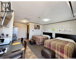554 5th Avenue W, Shaunavon, SK S0N2M0 Photo 8