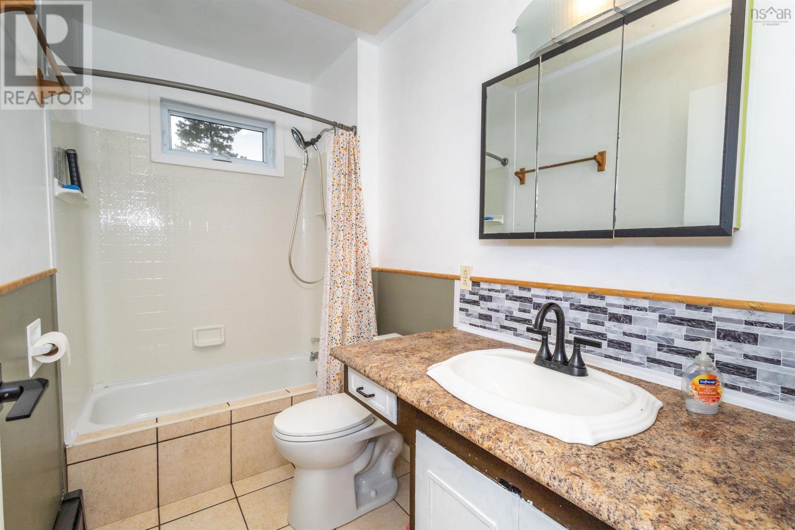 Property 26 of 37 of 2339 New Waterford Highway