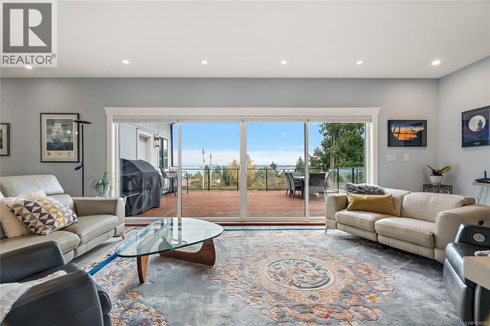 8630 Aldous Terr, North Saanich