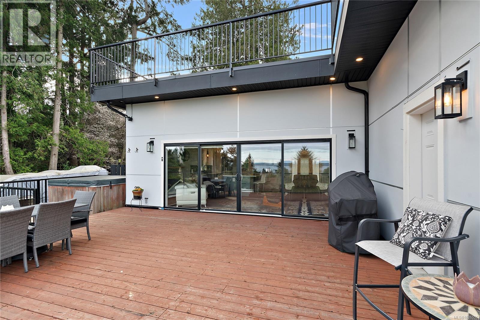 8630 Aldous Terr, North Saanich