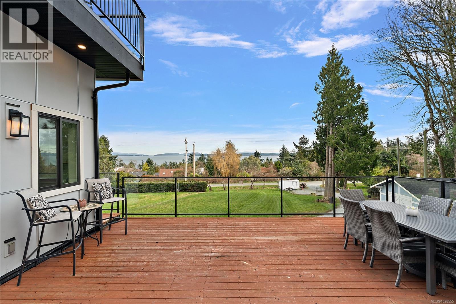 8630 Aldous Terr, North Saanich