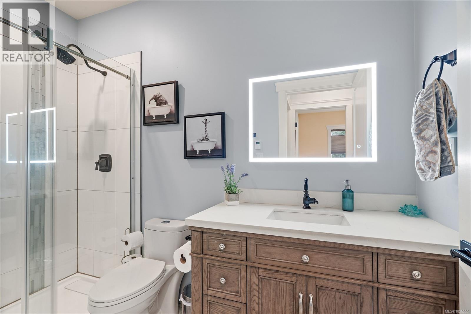 8630 Aldous Terr, North Saanich