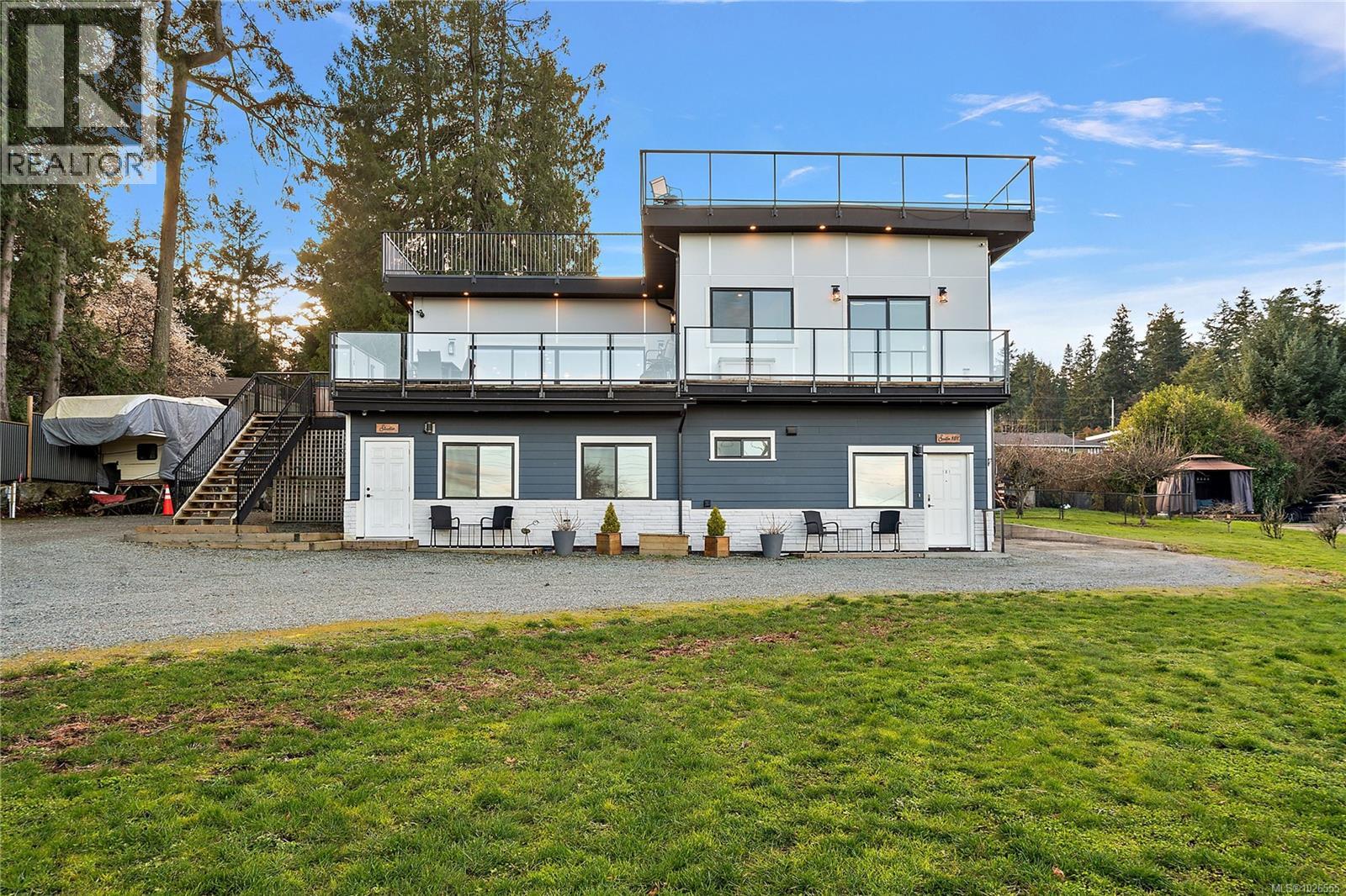8630 Aldous Terr, North Saanich