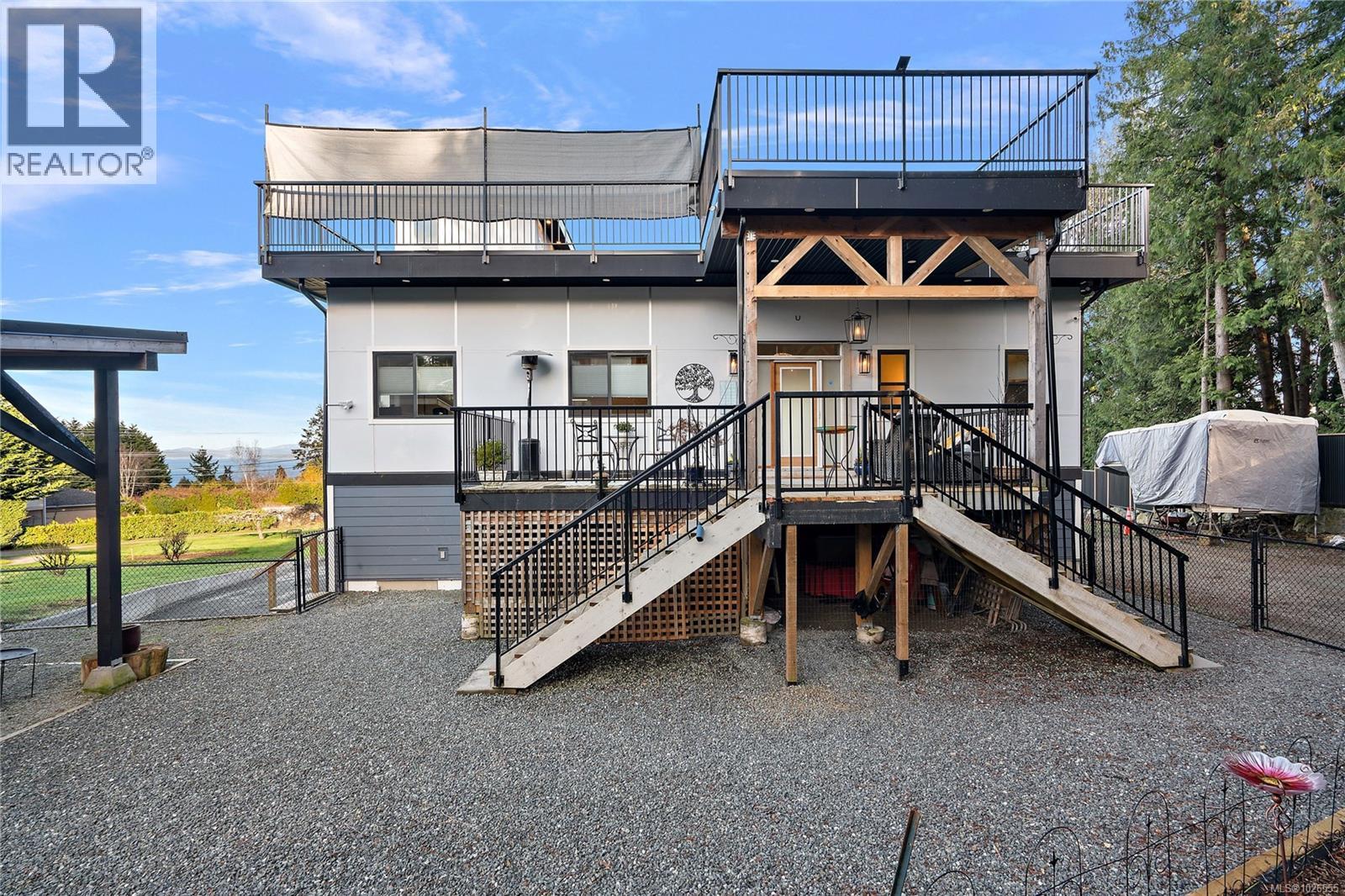8630 Aldous Terr, North Saanich