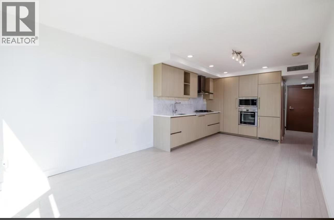 8800 HAZELBRIDGE WAY - Photo 2 of 8, Richmond, British Columbia