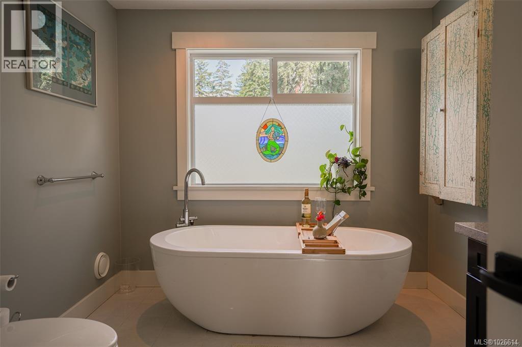 6775 Beaver Creek Rd, Port Alberni