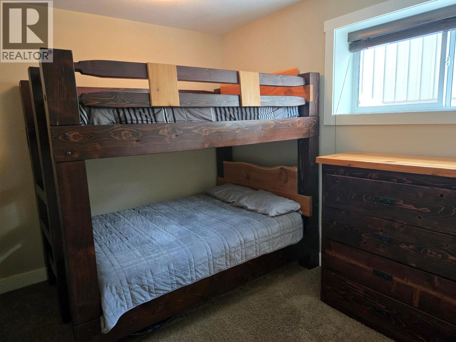 2175 Trappers Way, Panorama