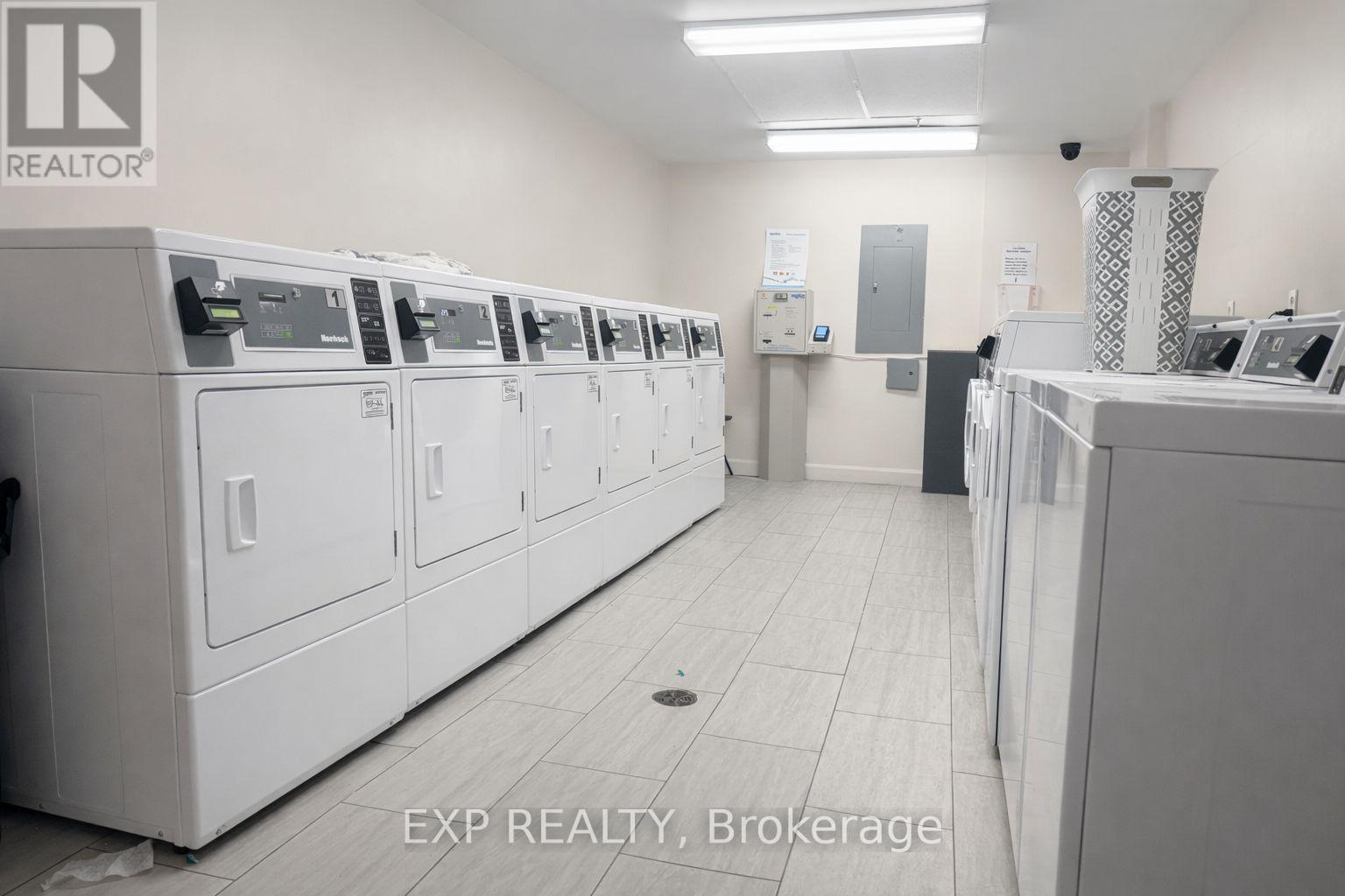 #705 475 LAURIER AVENUE W - 18