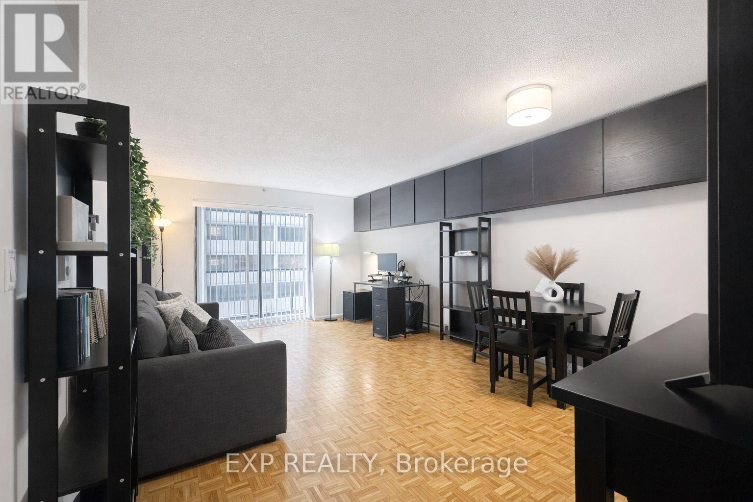 #705 475 LAURIER AVENUE W - 3
