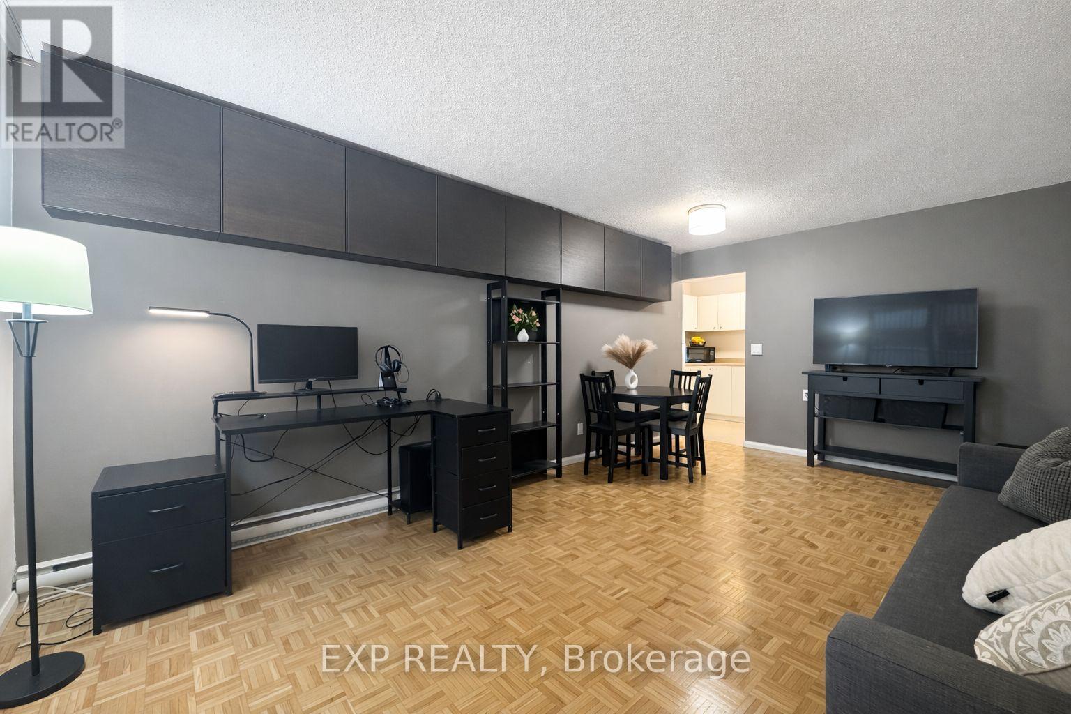 #705 475 LAURIER AVENUE W - 5