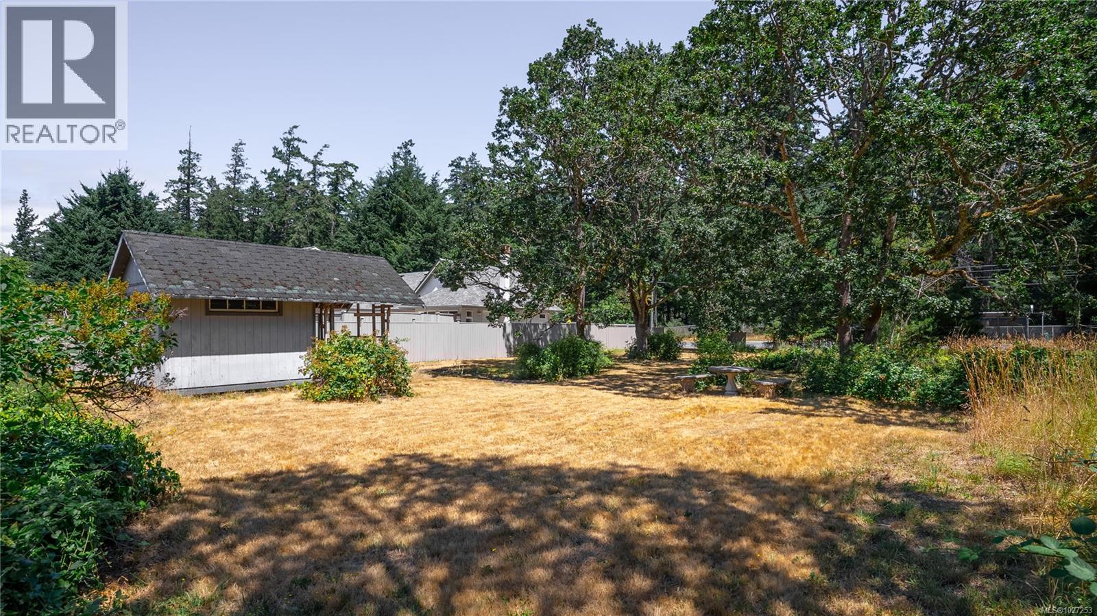 3250 Metchosin Rd - 1