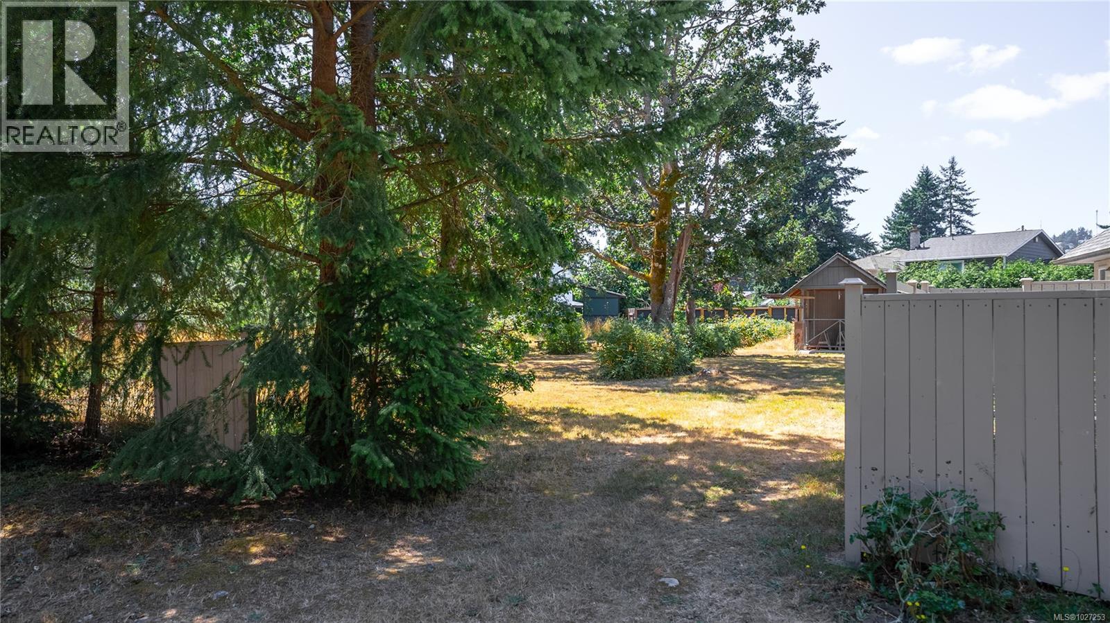 3250 Metchosin Rd - 5