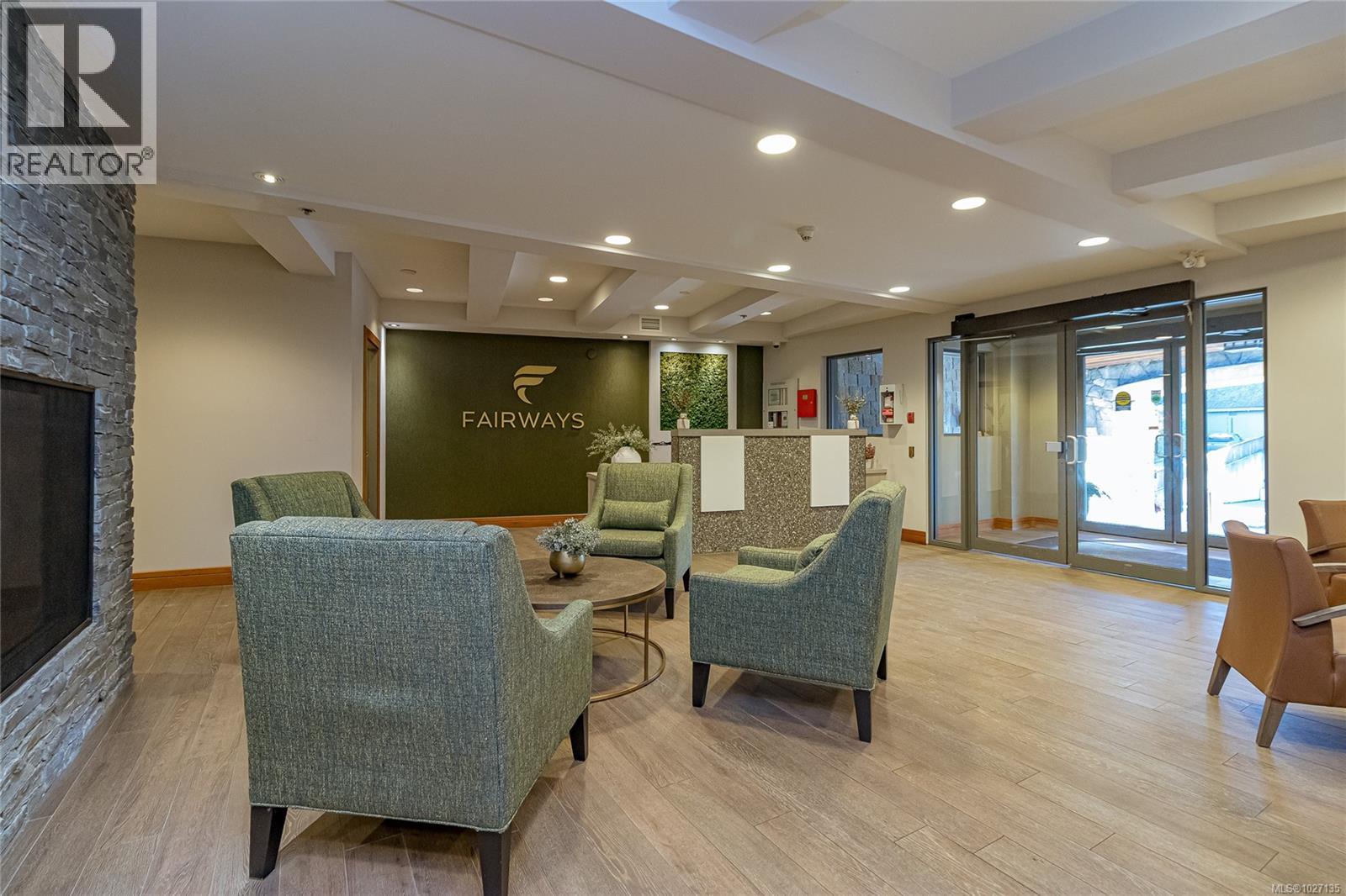 #218-220 B 1376 Lynburne Pl - 5
