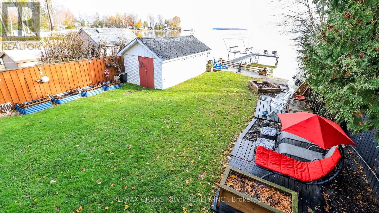 2325 CRYSTAL BEACH ROAD - 32