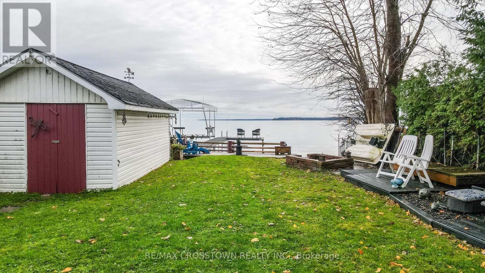 2325 CRYSTAL BEACH ROAD - 34