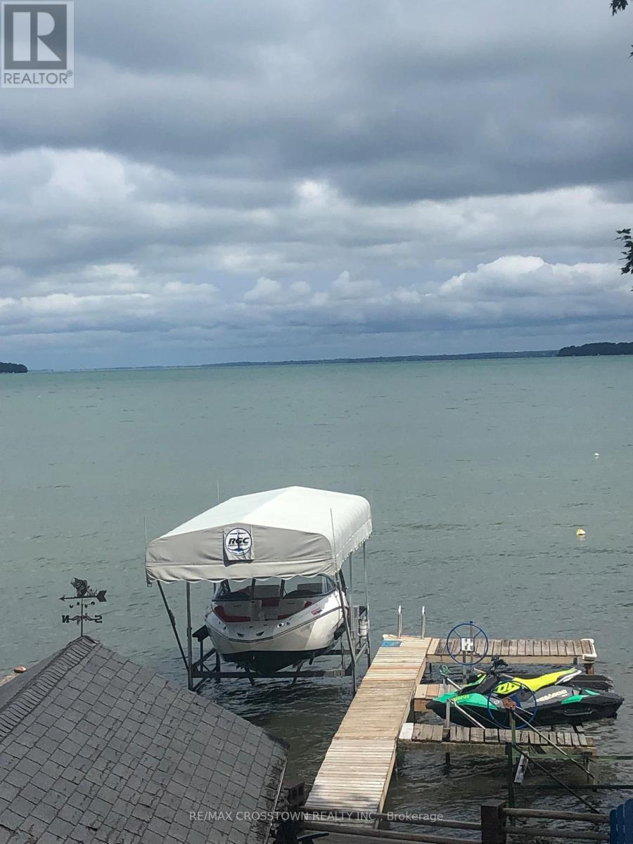 2325 CRYSTAL BEACH ROAD - 45