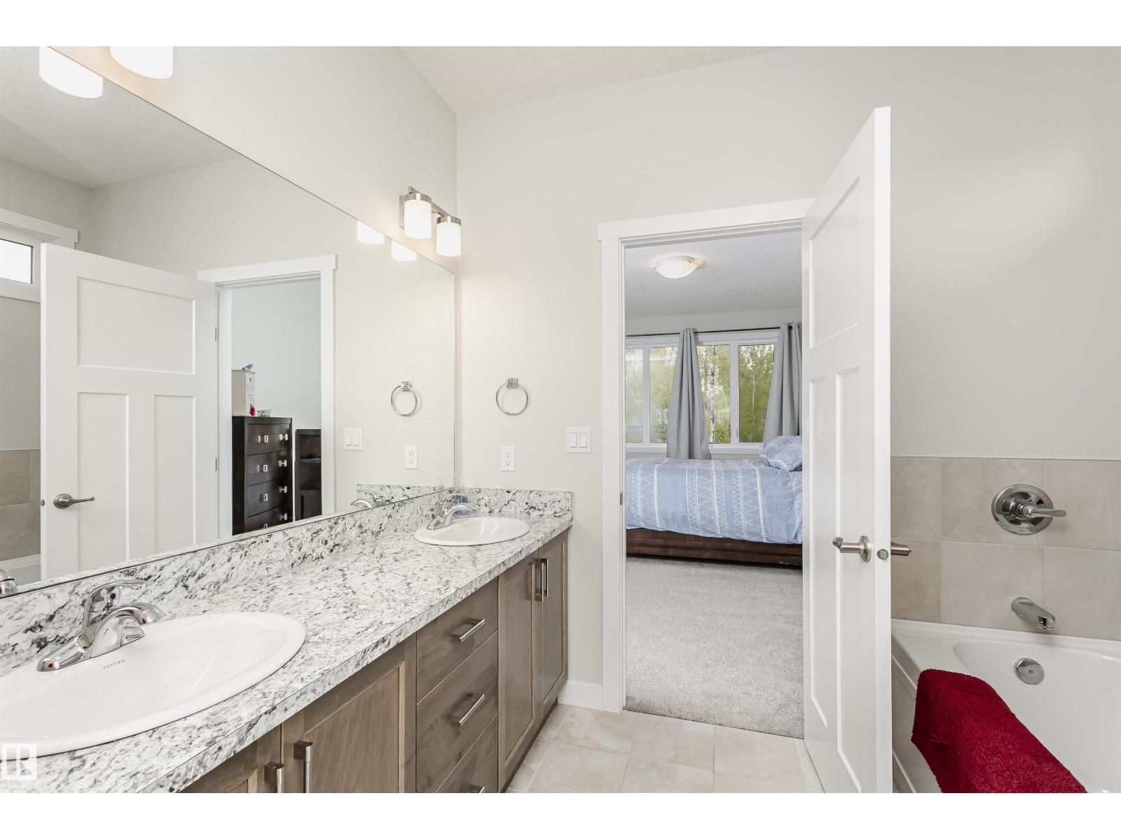 611 55101 STE ANNE TRAIL - 36