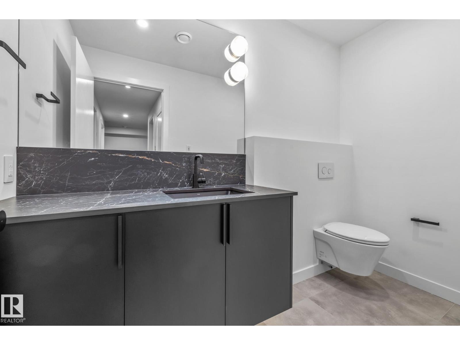 8815 142 ST NW, Edmonton