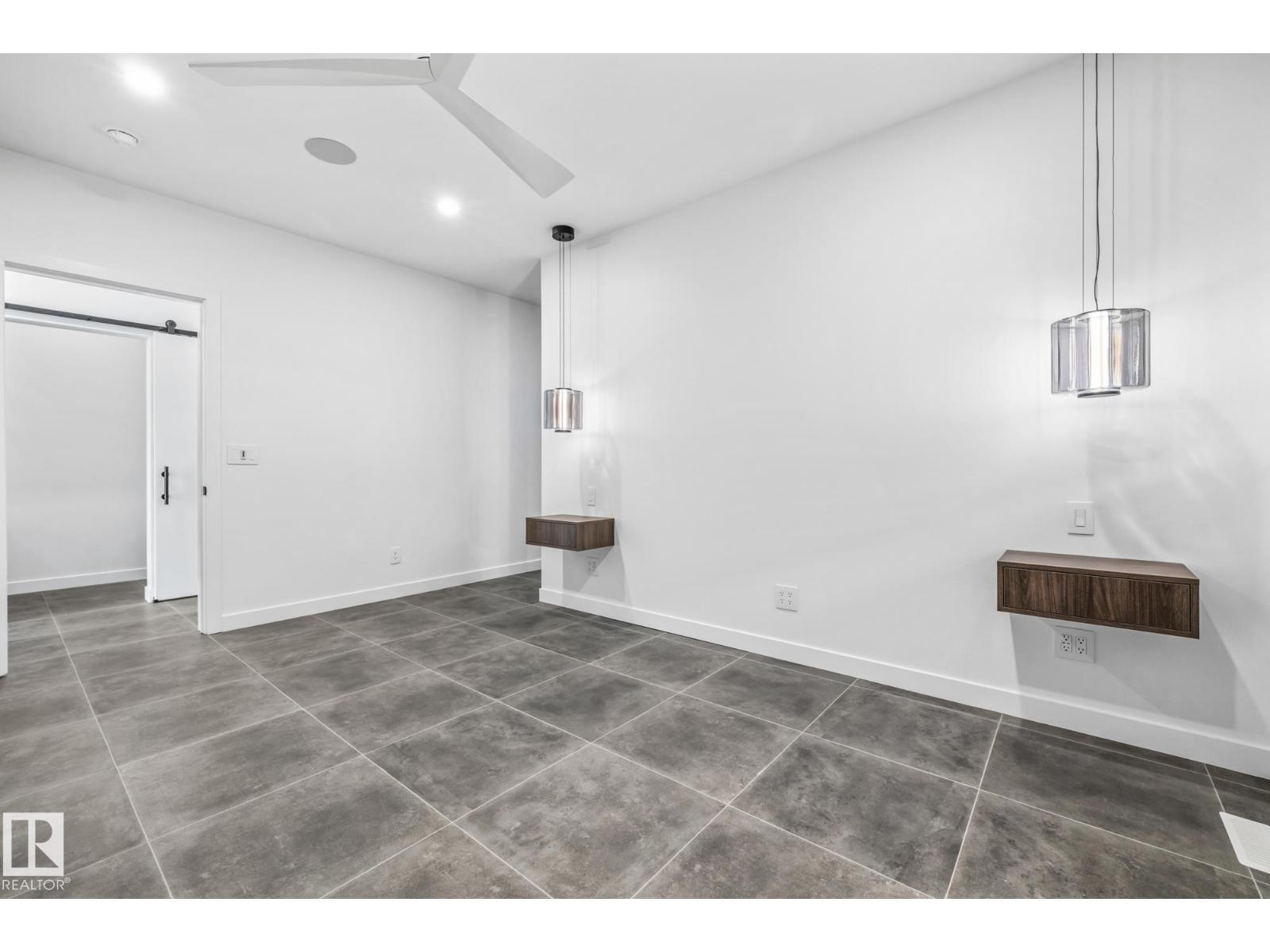 8815 142 ST NW, Edmonton