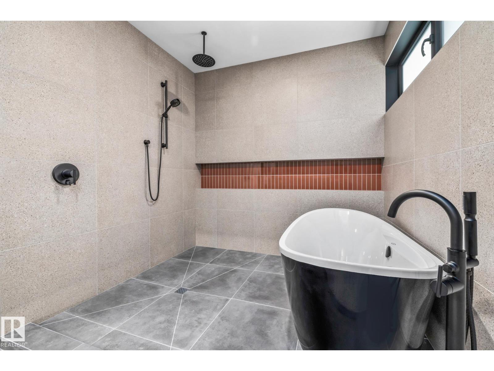 8815 142 ST NW, Edmonton