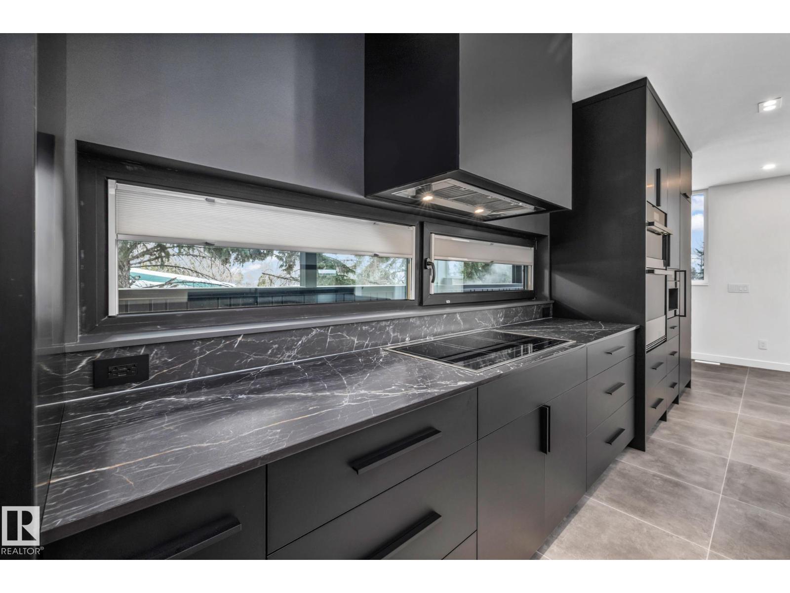 8815 142 ST NW, Edmonton