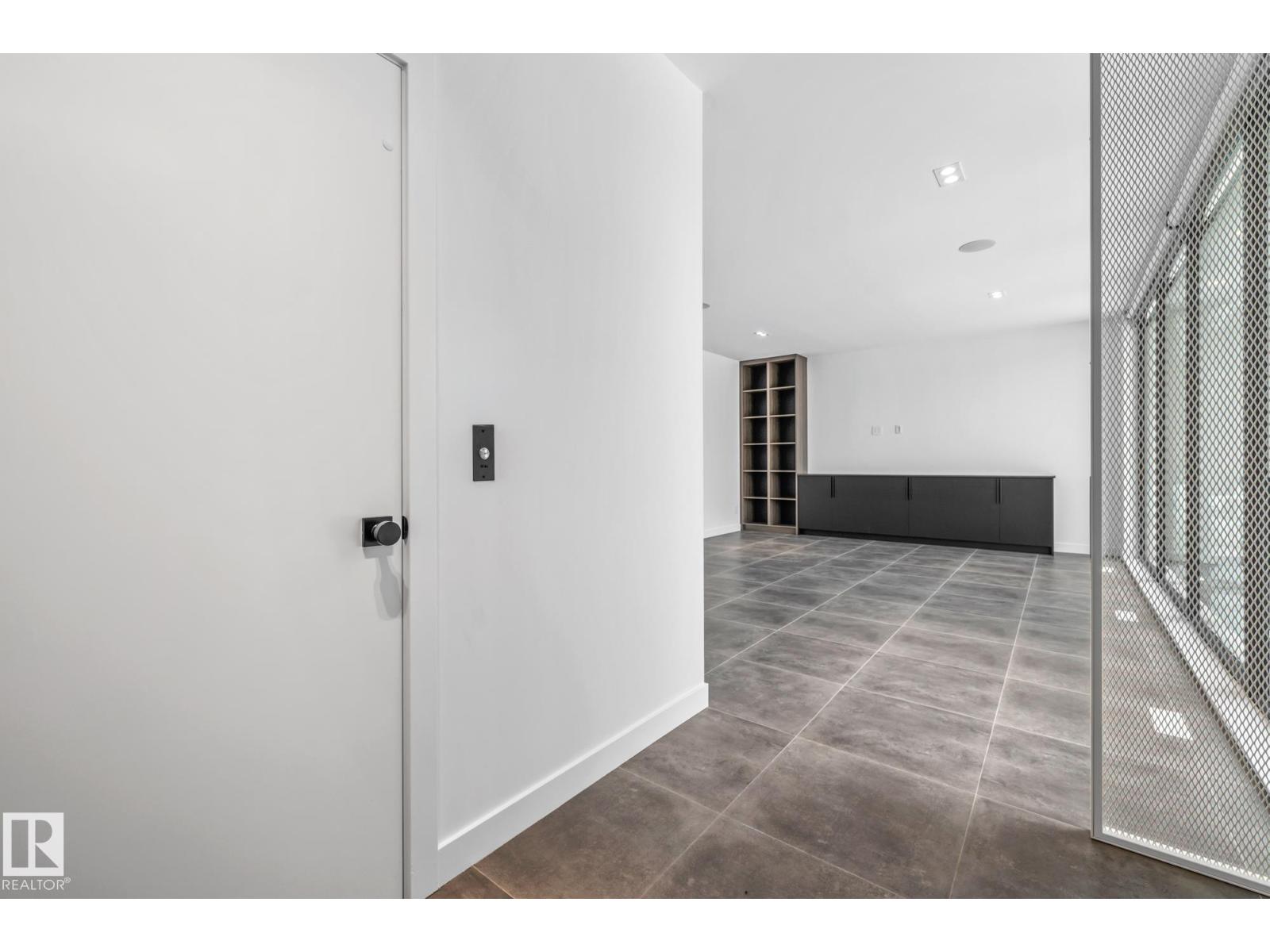 8815 142 ST NW, Edmonton