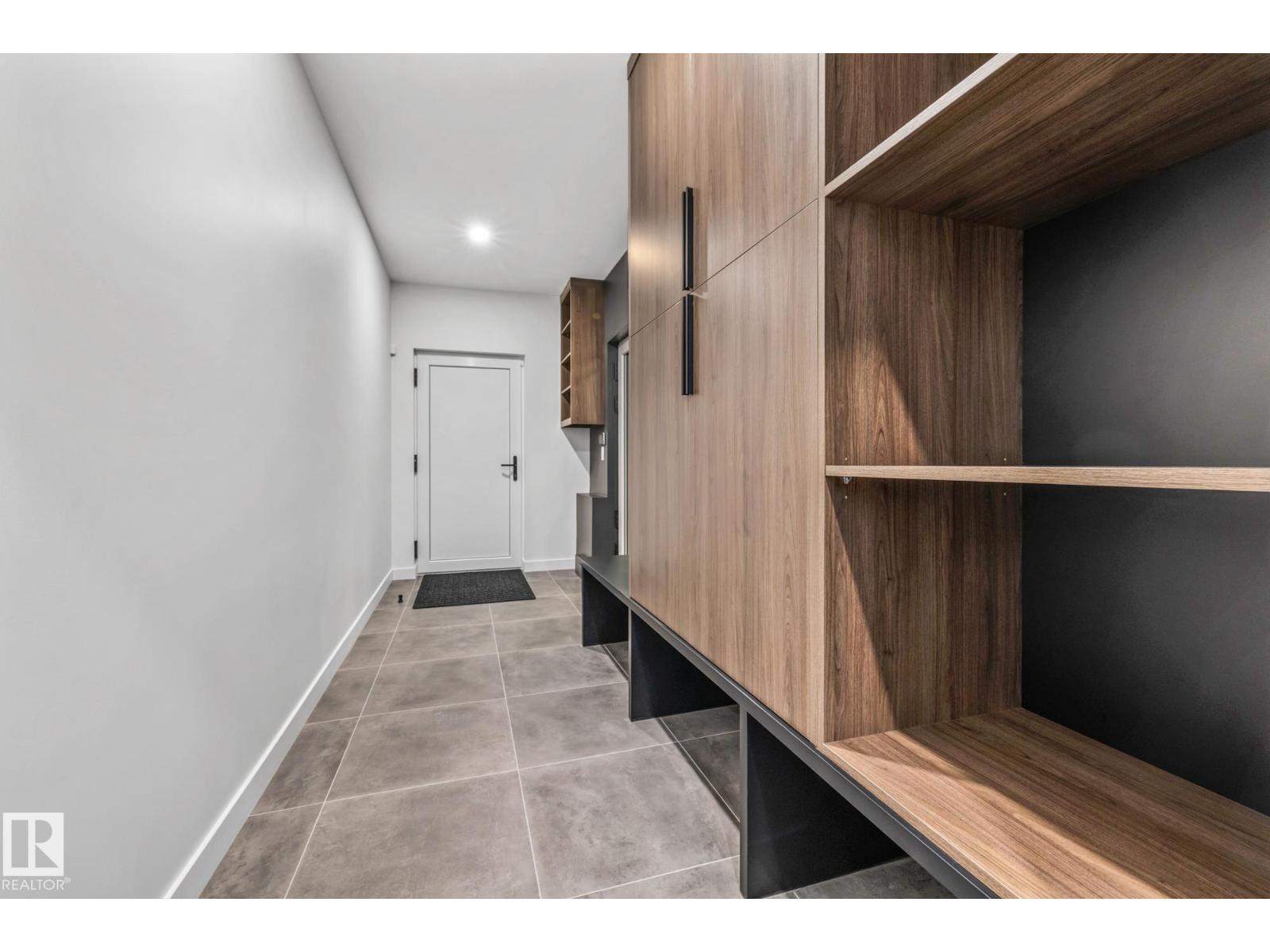 8815 142 ST NW, Edmonton