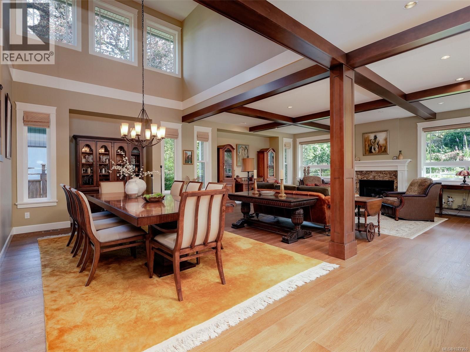  3215 Henderson Road, Oak Bay