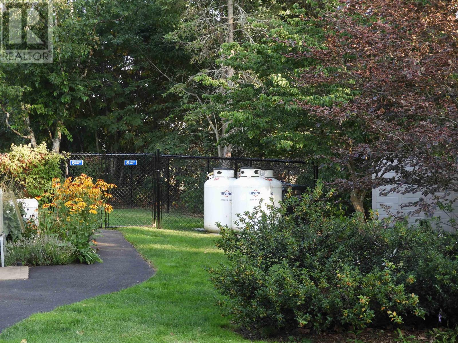 Property 11 of 33 of 362 Prospect Avenue