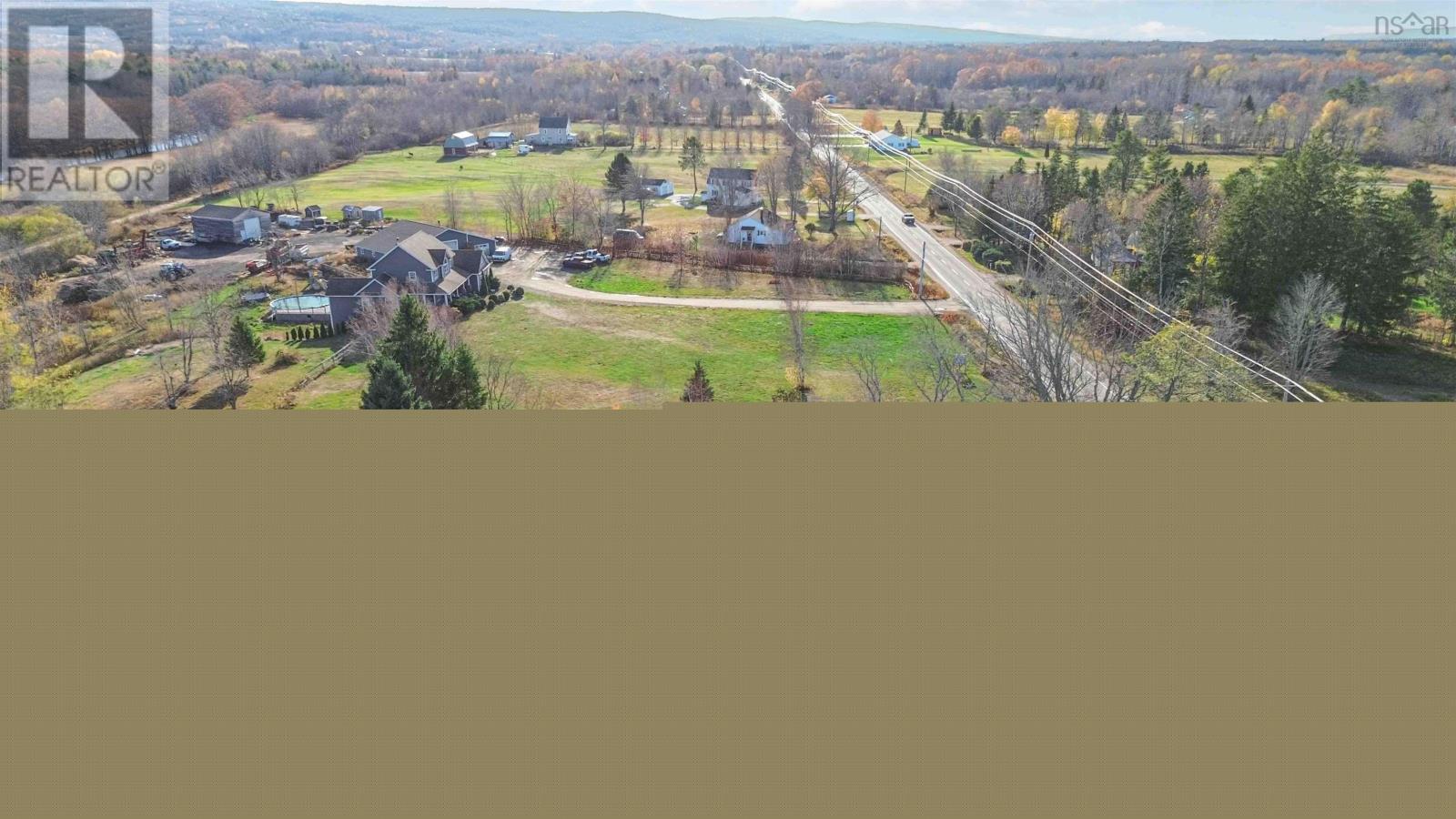 Property 43 of 49 of 11770 Highway 1