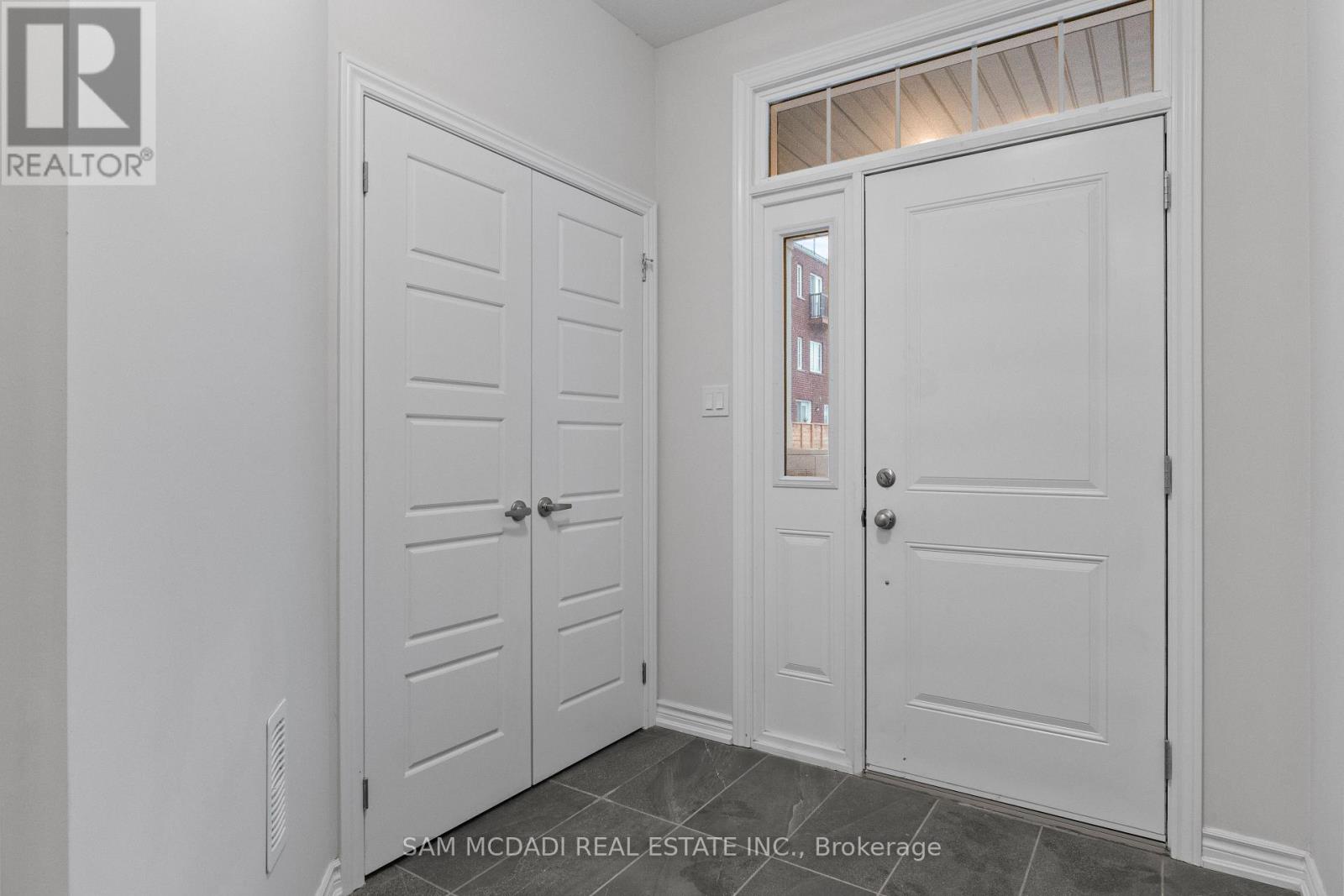 157 - 677 PARK ROAD N - Photo 2 of 25, Brantford, Ontario