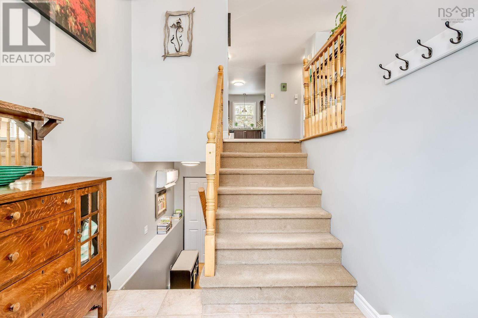 Property 17 of 50 of 136 Hemlock Drive