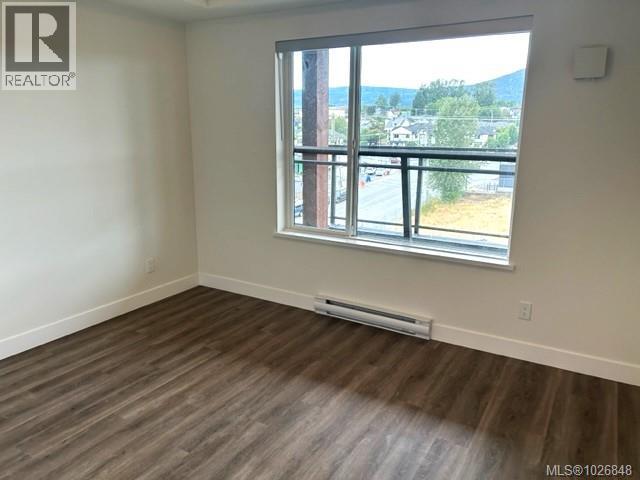 #502 147 HALIBURTON ST - 12