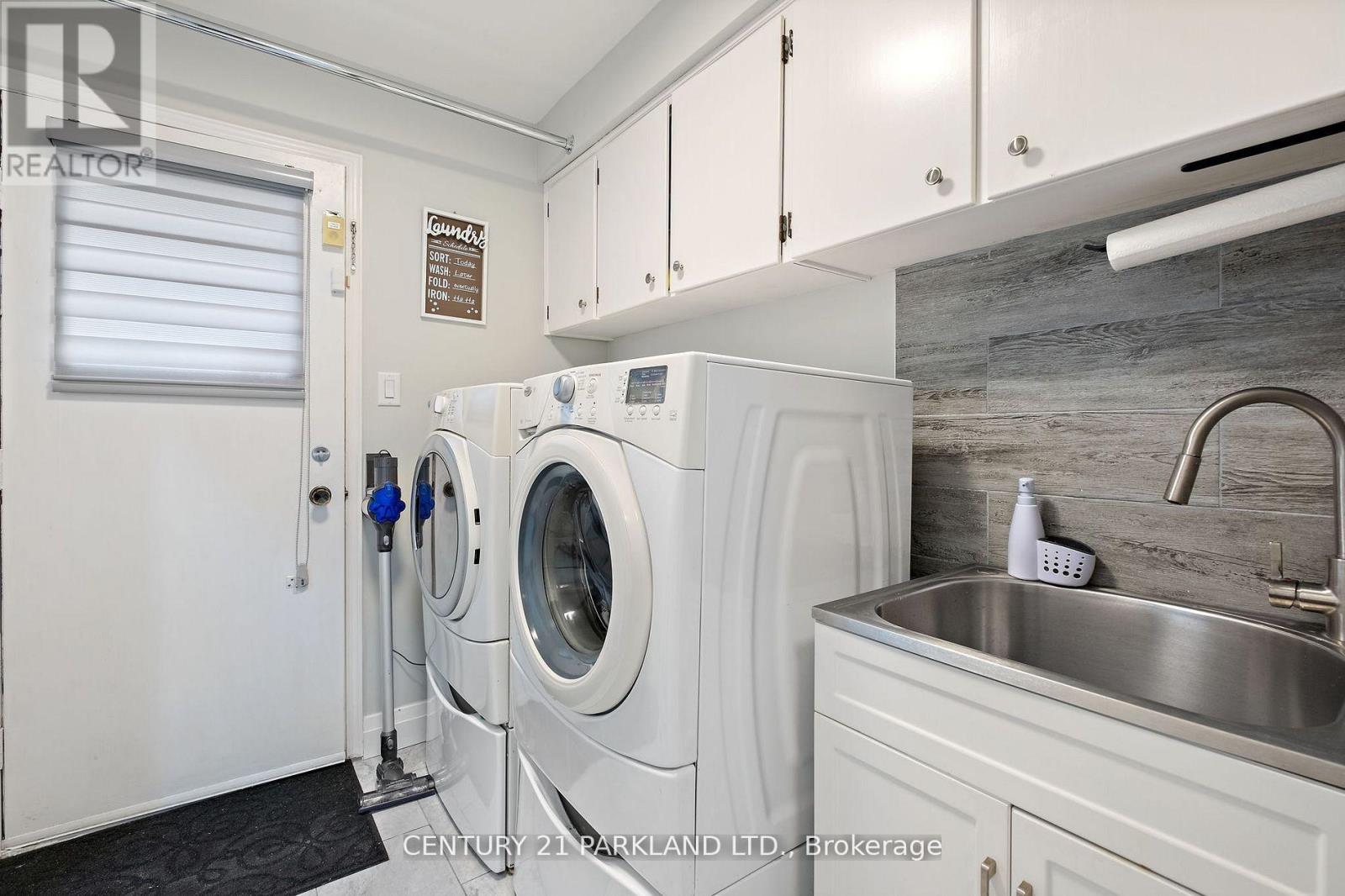 87 BONACRES AVENUE - 22