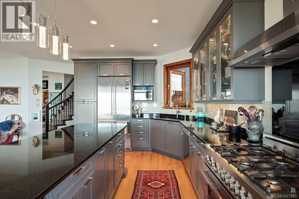  2534 Goddard Road, Sidney