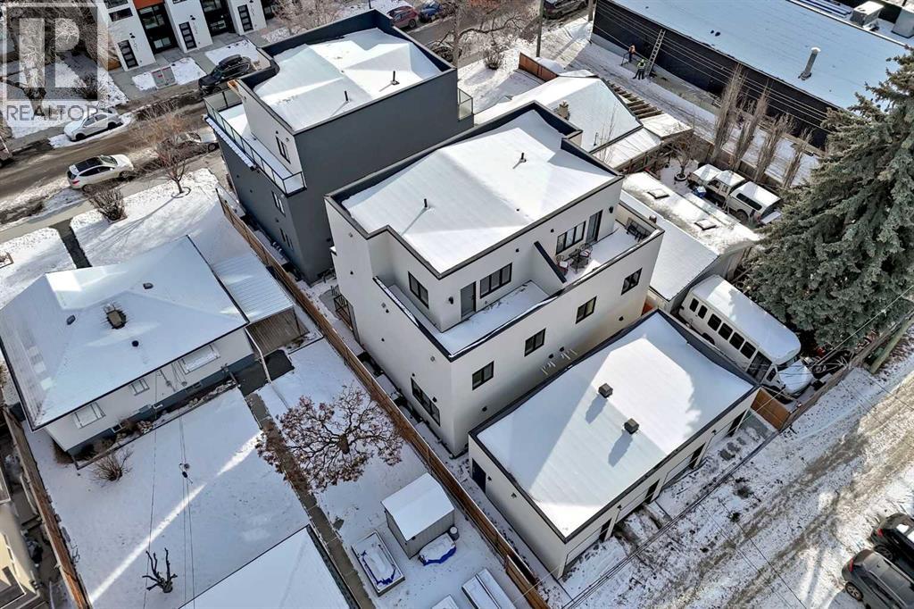 Single Family House for Sale in    Street SW Shaganappi Calgary 