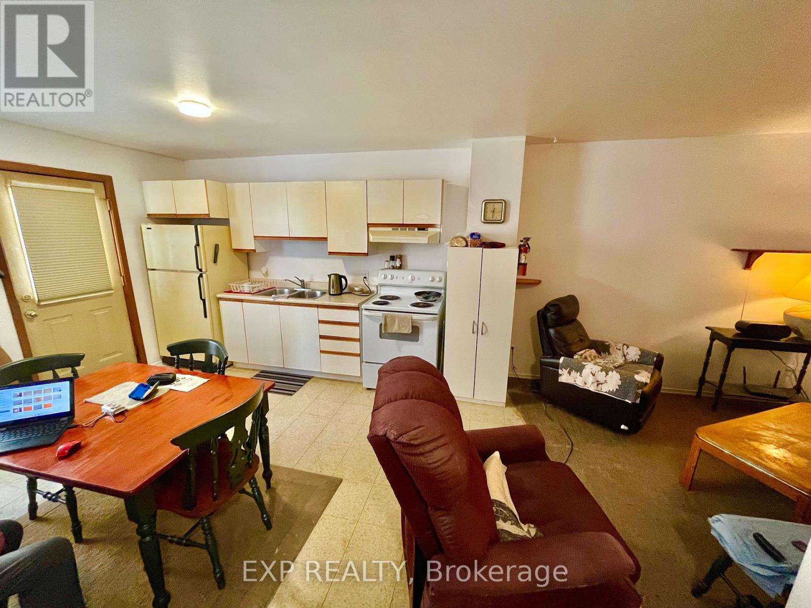 339 QUEEN STREET — photo 23
