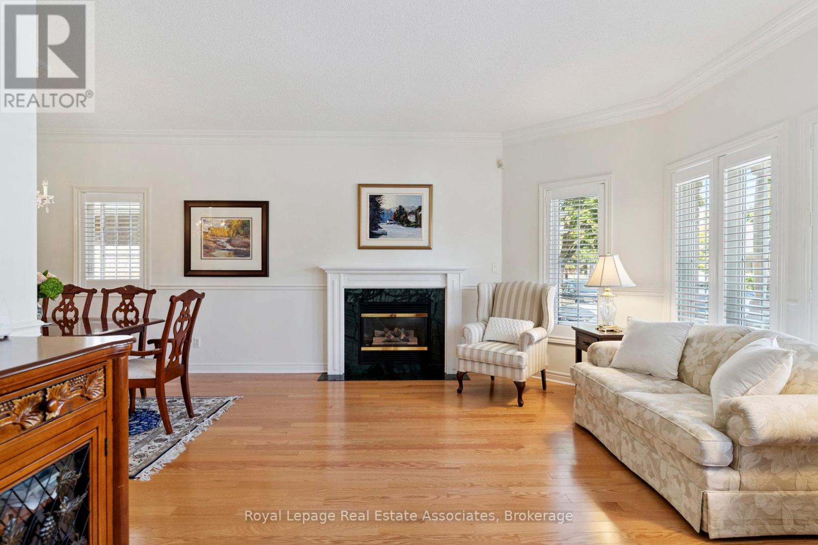 7 POWDER MILL COURT - 7