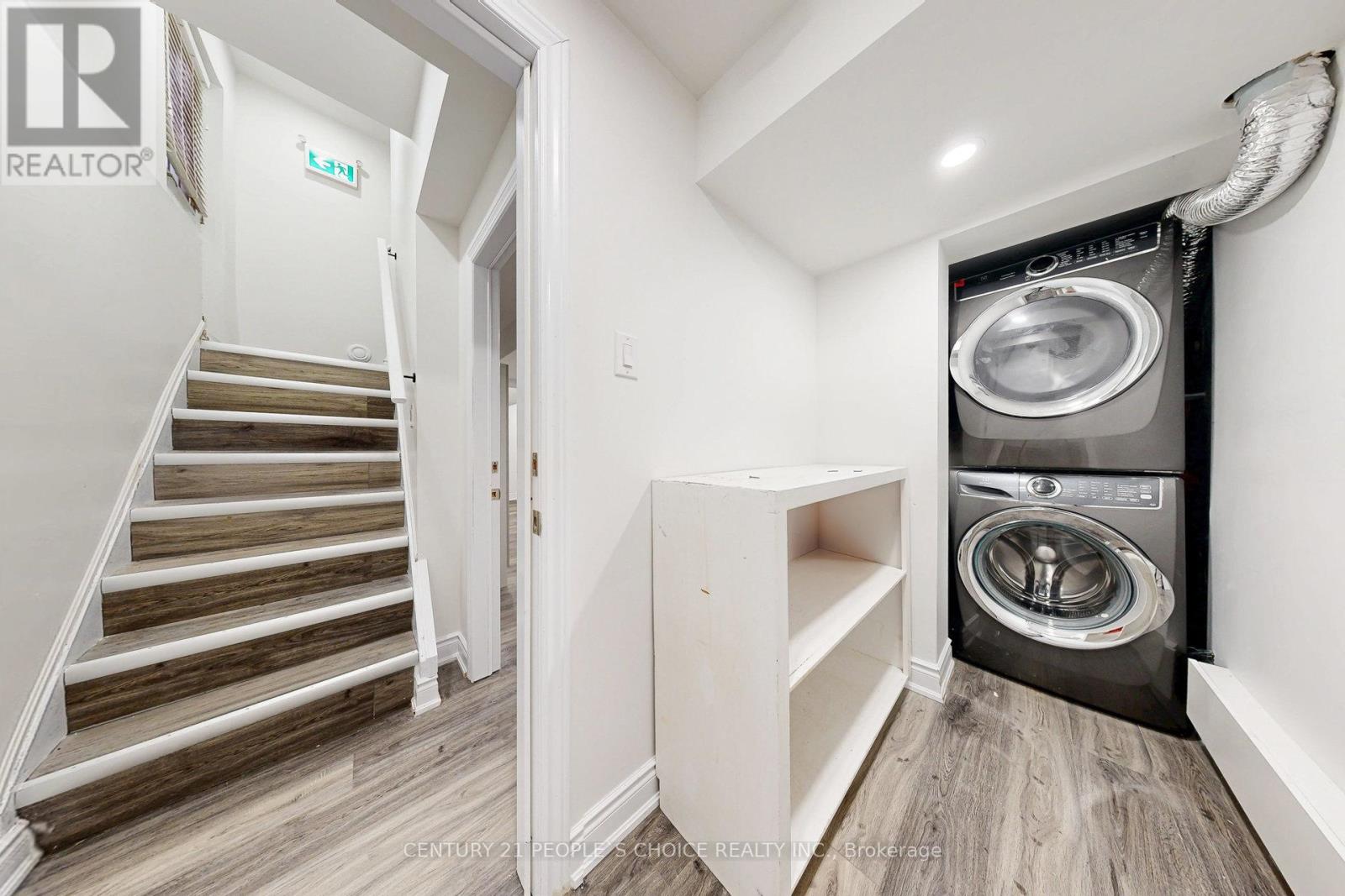 31 DORKING DRIVE - 31