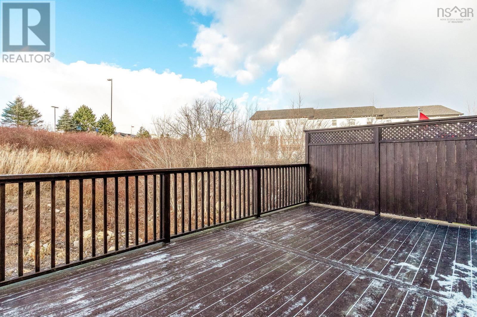 Property 39 of 47 of 66 Hadley Crescent