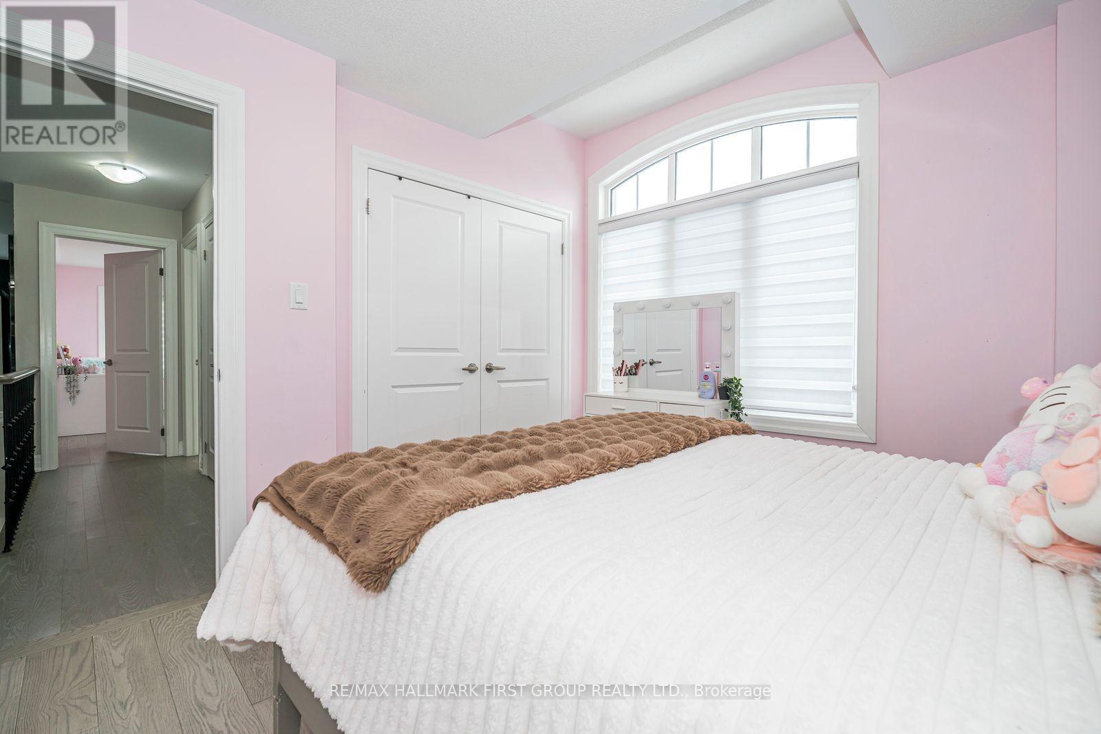 21 SOUTER DRIVE,Whitby,,