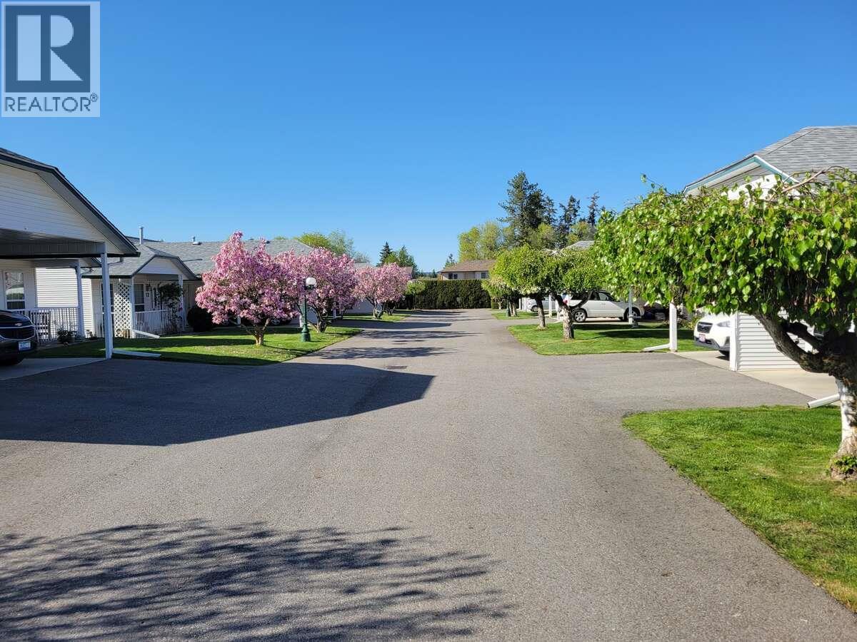 #4 3620 Patten Drive - 2