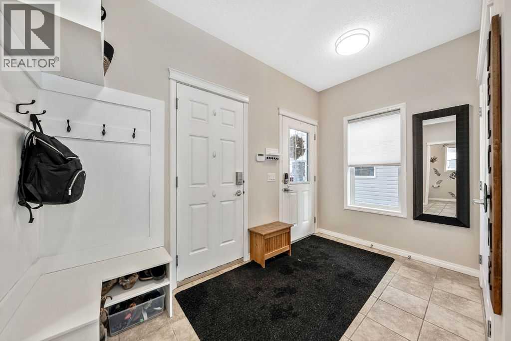 242 Kincora Glen Road NW - Photo 4 of 42, Calgary, Alberta