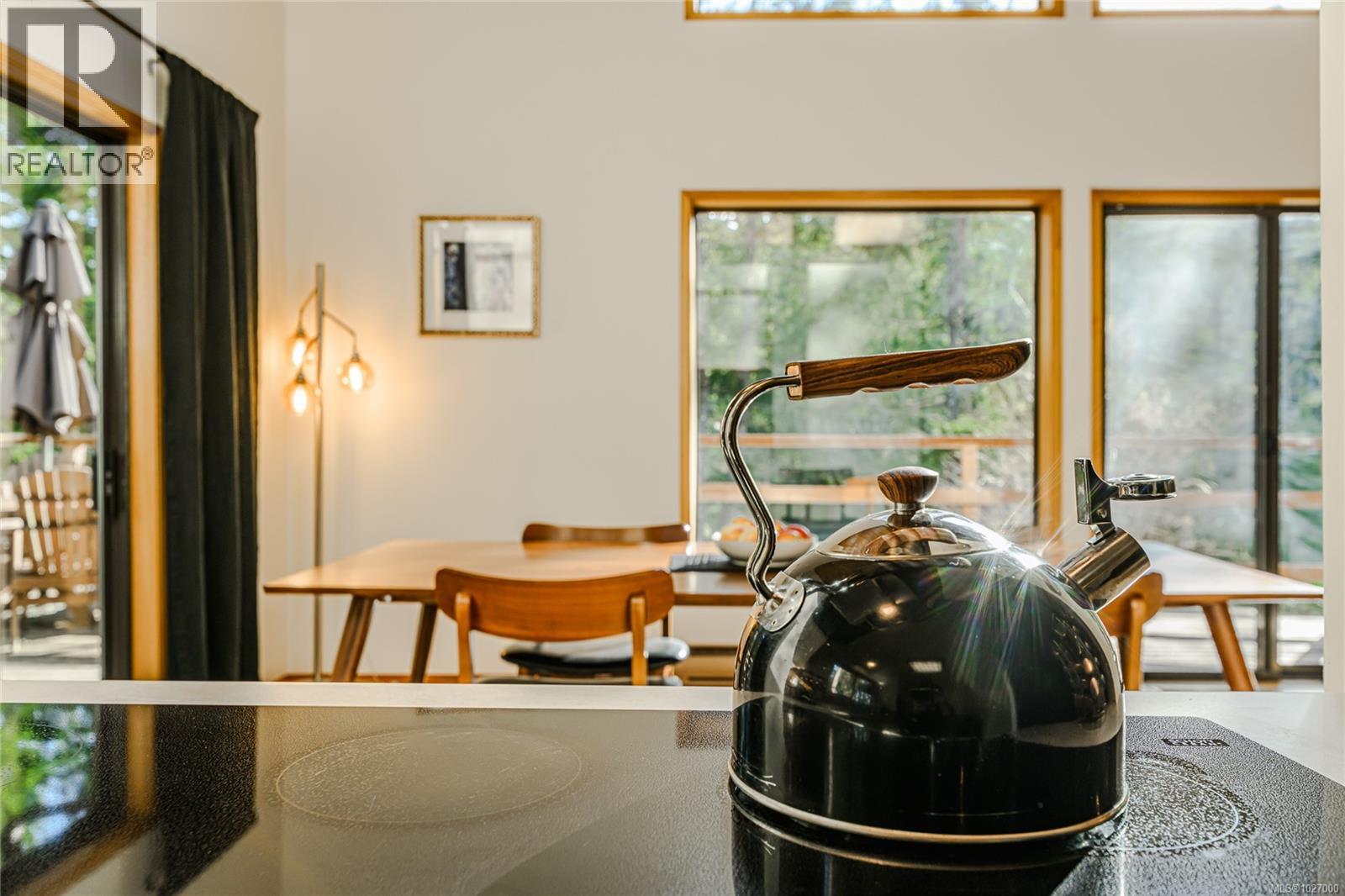  392 Langs Road, Salt Spring