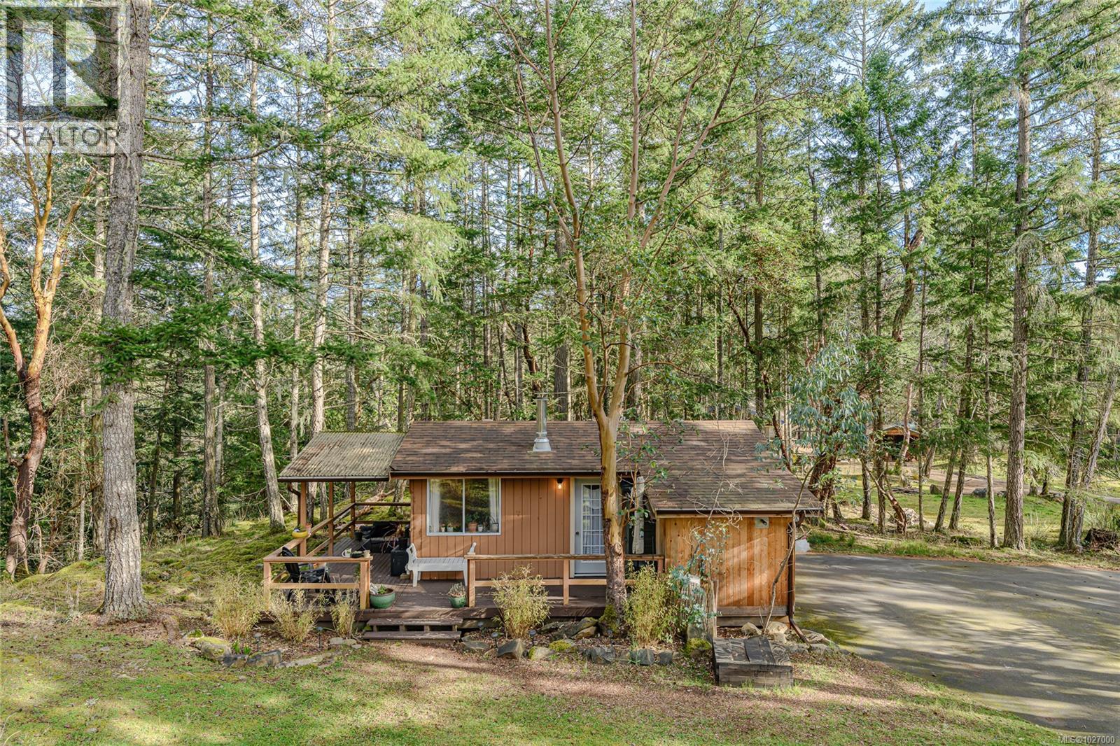  392 Langs Road, Salt Spring