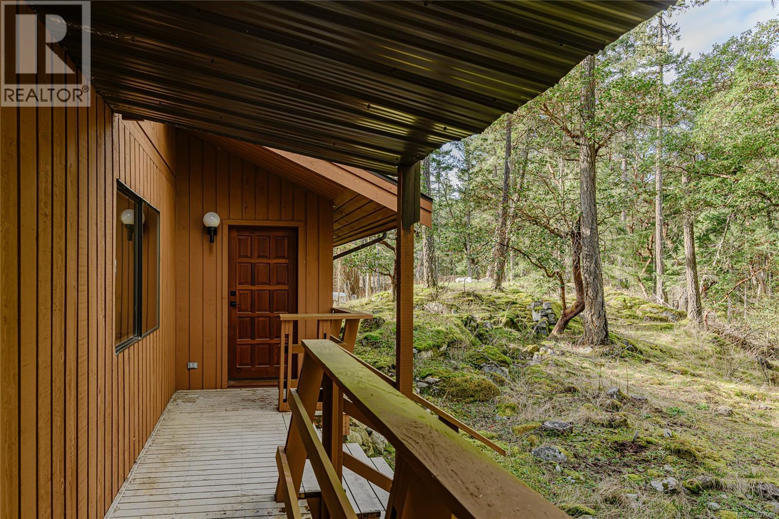  392 Langs Road, Salt Spring