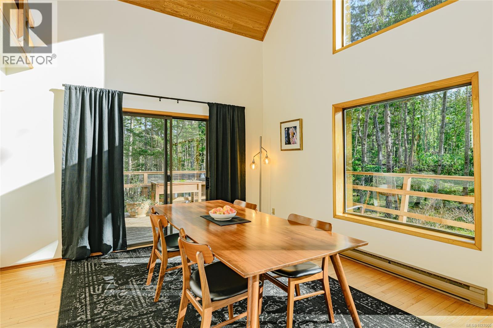  392 Langs Road, Salt Spring